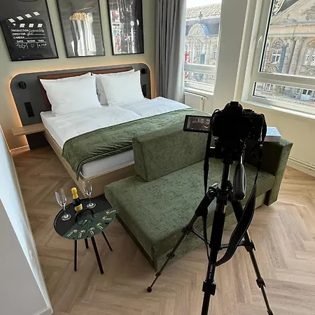 Cinema Europaplatz - Brand New Boutique 2025 - 2* كارلسروه