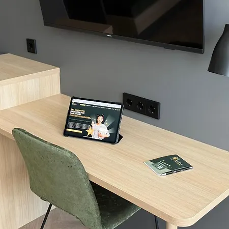 Отель Cinema Europaplatz - Brand New Boutique 2025 - 2*