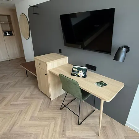 Cinema City Hotel Europaplatz Karlsruhe - Brand New Boutique Hotel 2025 - Hotel 2*
