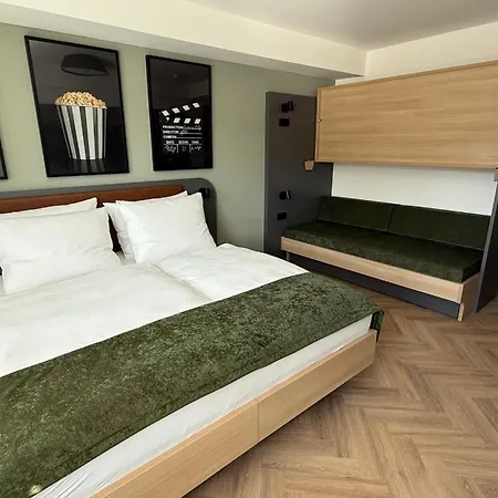 Отель Cinema Europaplatz - Brand New Boutique 2025 - 2*