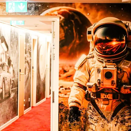Cinema Europaplatz - Brand New Boutique 2025 - فندق