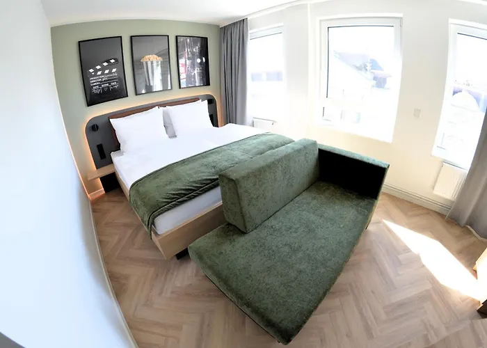 Cinema Europaplatz - Brand New Boutique 2025 - Hotel 2*