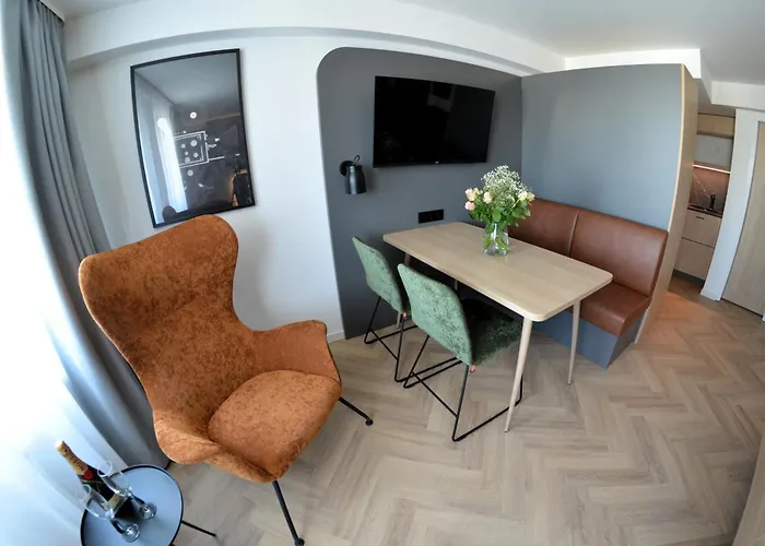 Cinema Europaplatz - Brand New Boutique 2025 - Karlsruhe