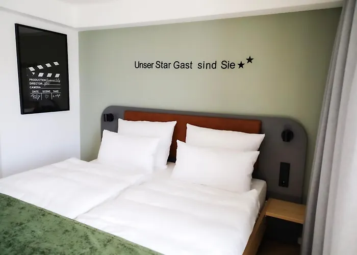 Cinema Europaplatz - Brand New Boutique 2025 -